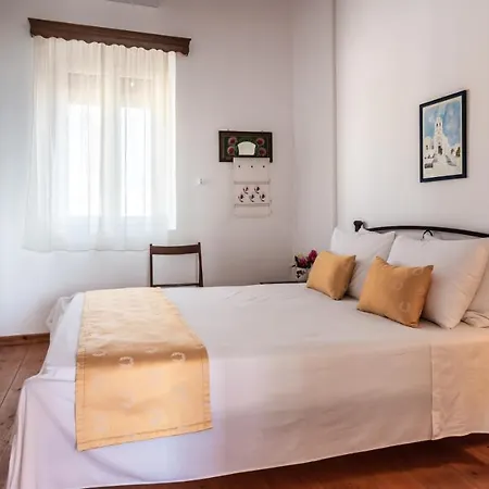 Antigoni's Bay House Adamantas (Milos)