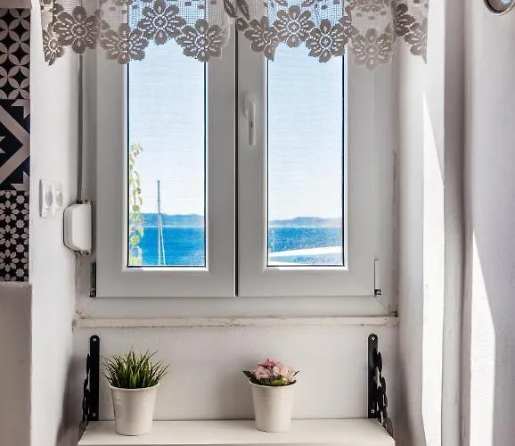 Feriehus Antigoni's Bay House *