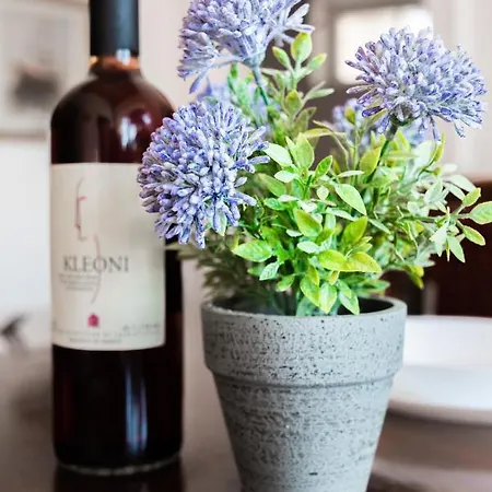 Antigoni's Bay House Adamantas (Milos)